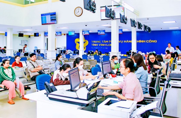 Vĩnh Long tăng tốc xây dựng chính quyền số, nâng cao chất lượng phục vụ người dân